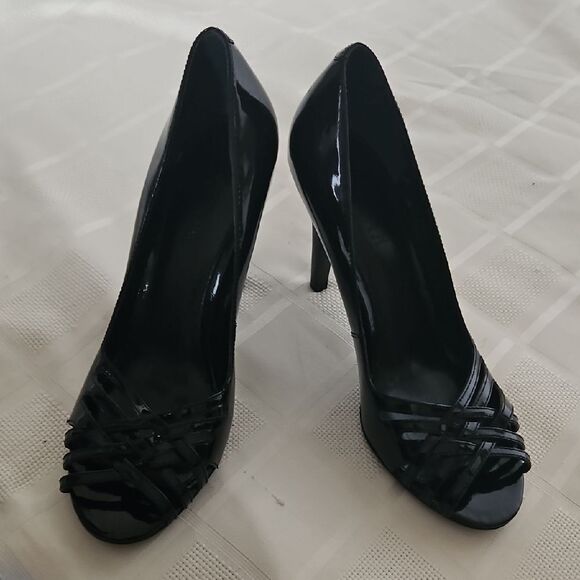 Elegant Black Women's Heels - Picture 1 of 16